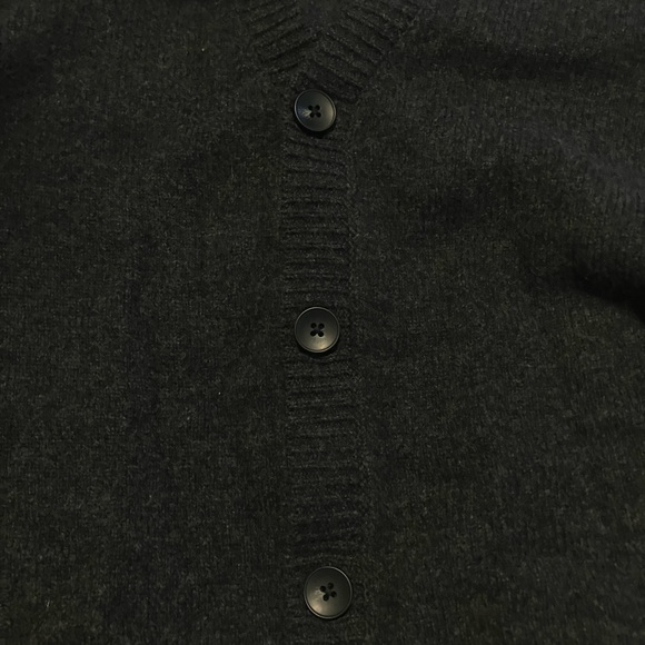 Everlane Felted Merino Cardigan Sweater Charcoal small NWT - Picture 7 of 10